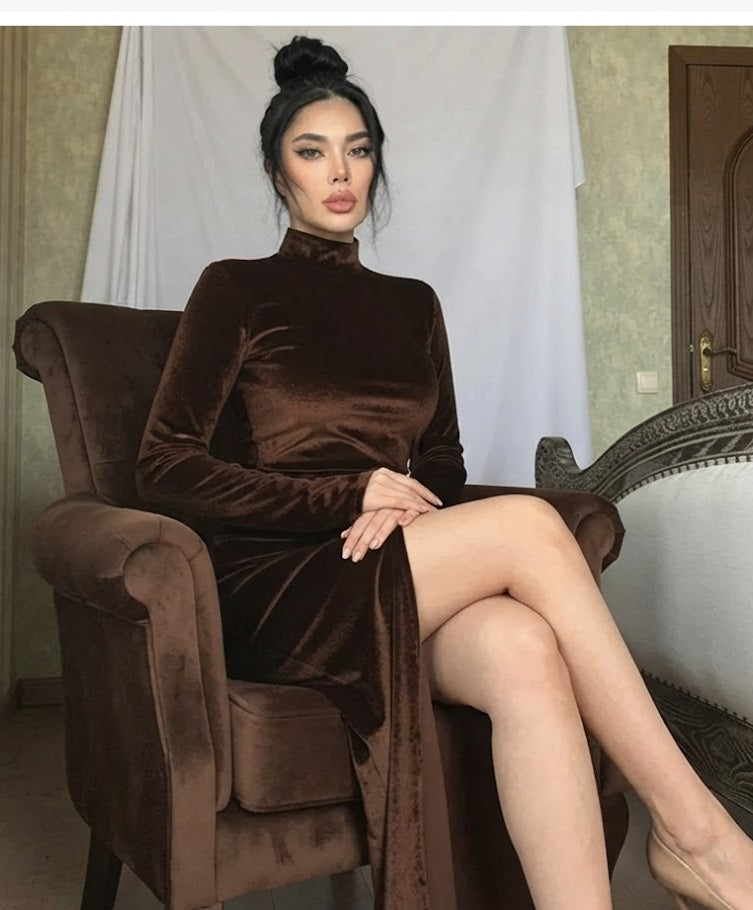 Vestido Velvet Night Elegance